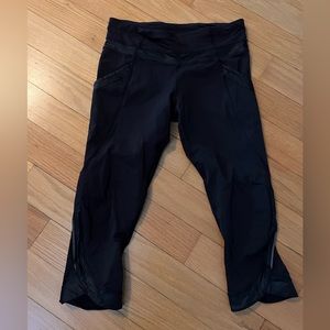 Lululemon Black 3/4 rare leggings
